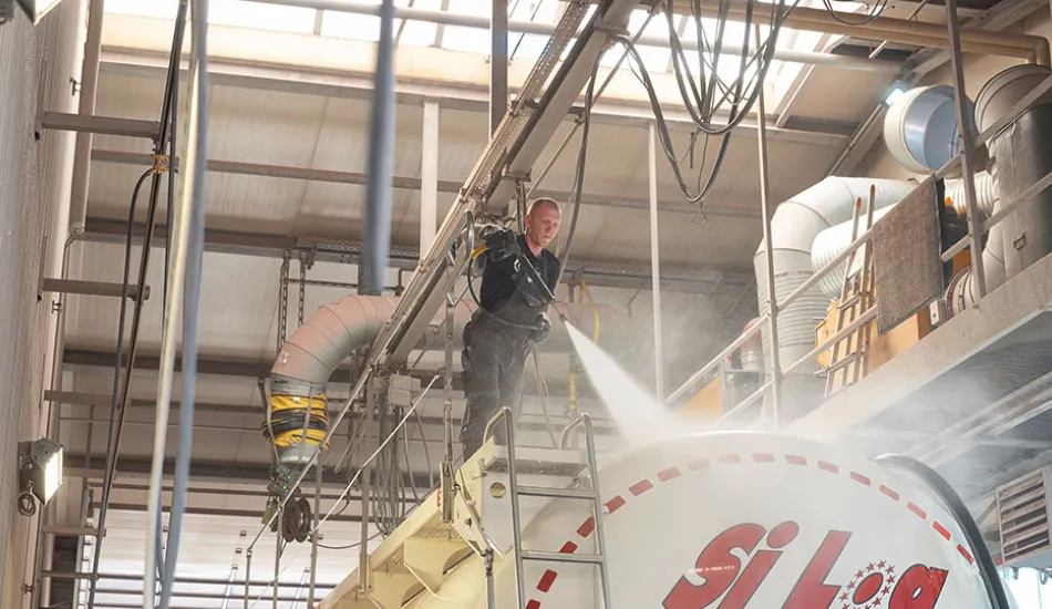 Siloreinigungsanlage SiLog GmbH - Slider 1